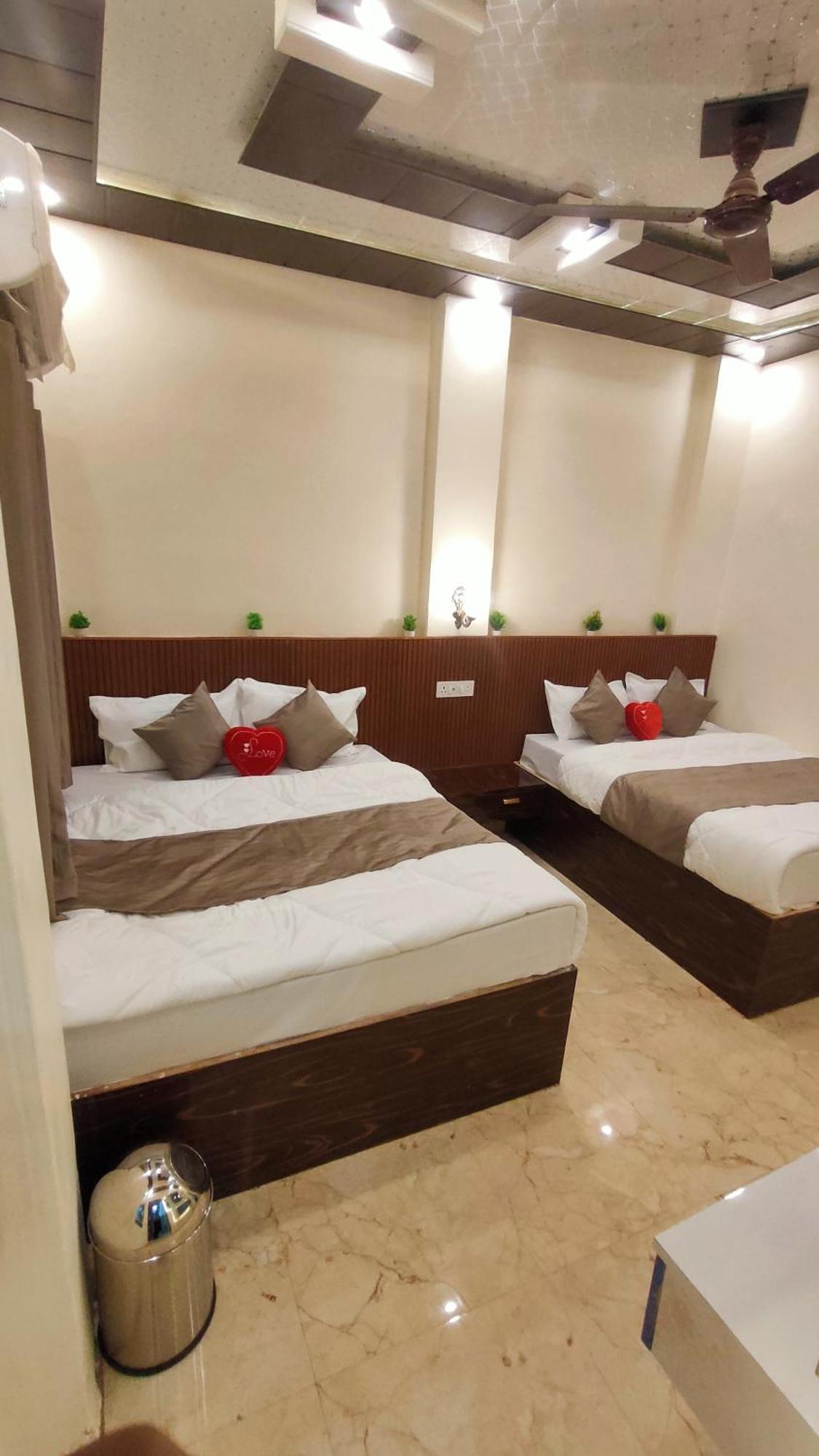 Sri Krishna Residency Hotel Benares Buitenkant foto