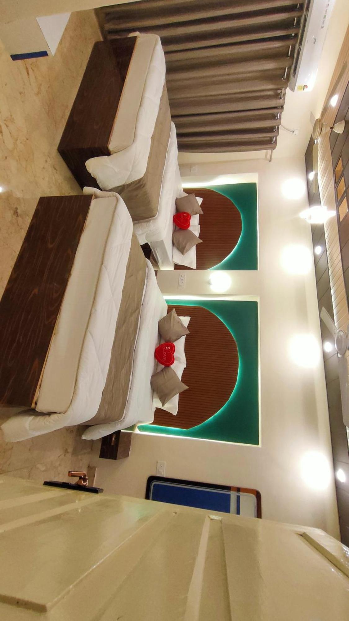 Sri Krishna Residency Hotel Benares Buitenkant foto