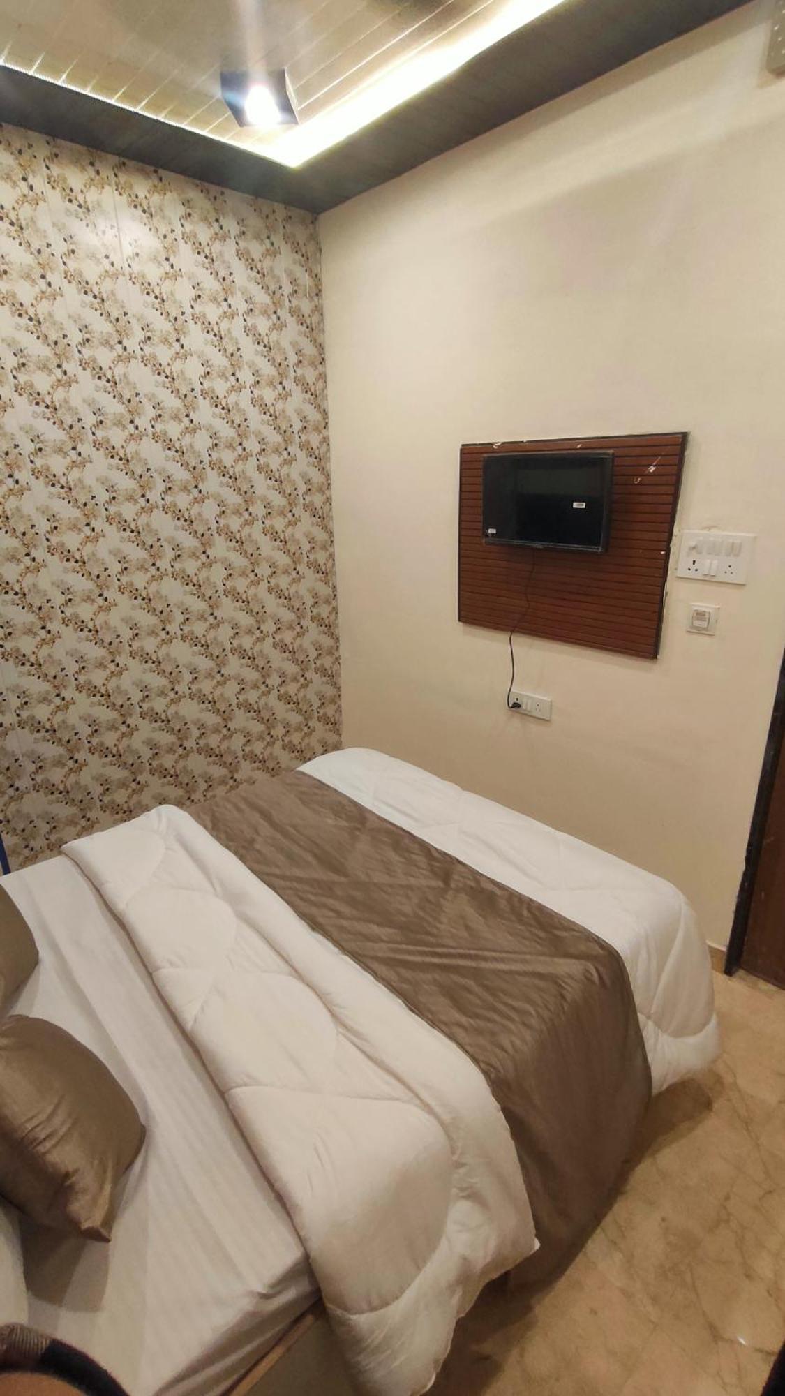 Sri Krishna Residency Hotel Benares Buitenkant foto